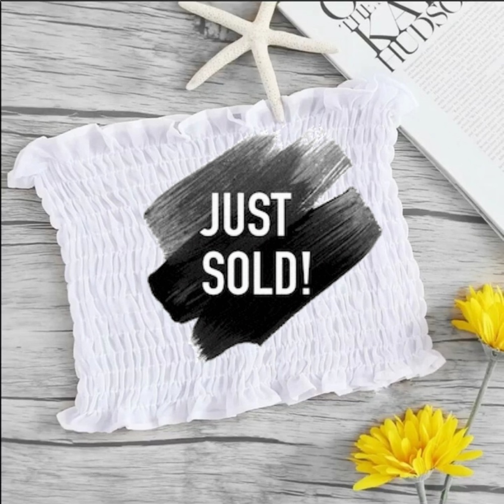 White accordion ruffle hem bandeau top